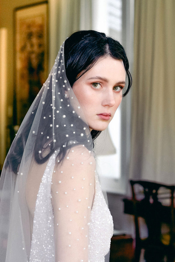 MATHILDE  One Tier Veil with Pearls